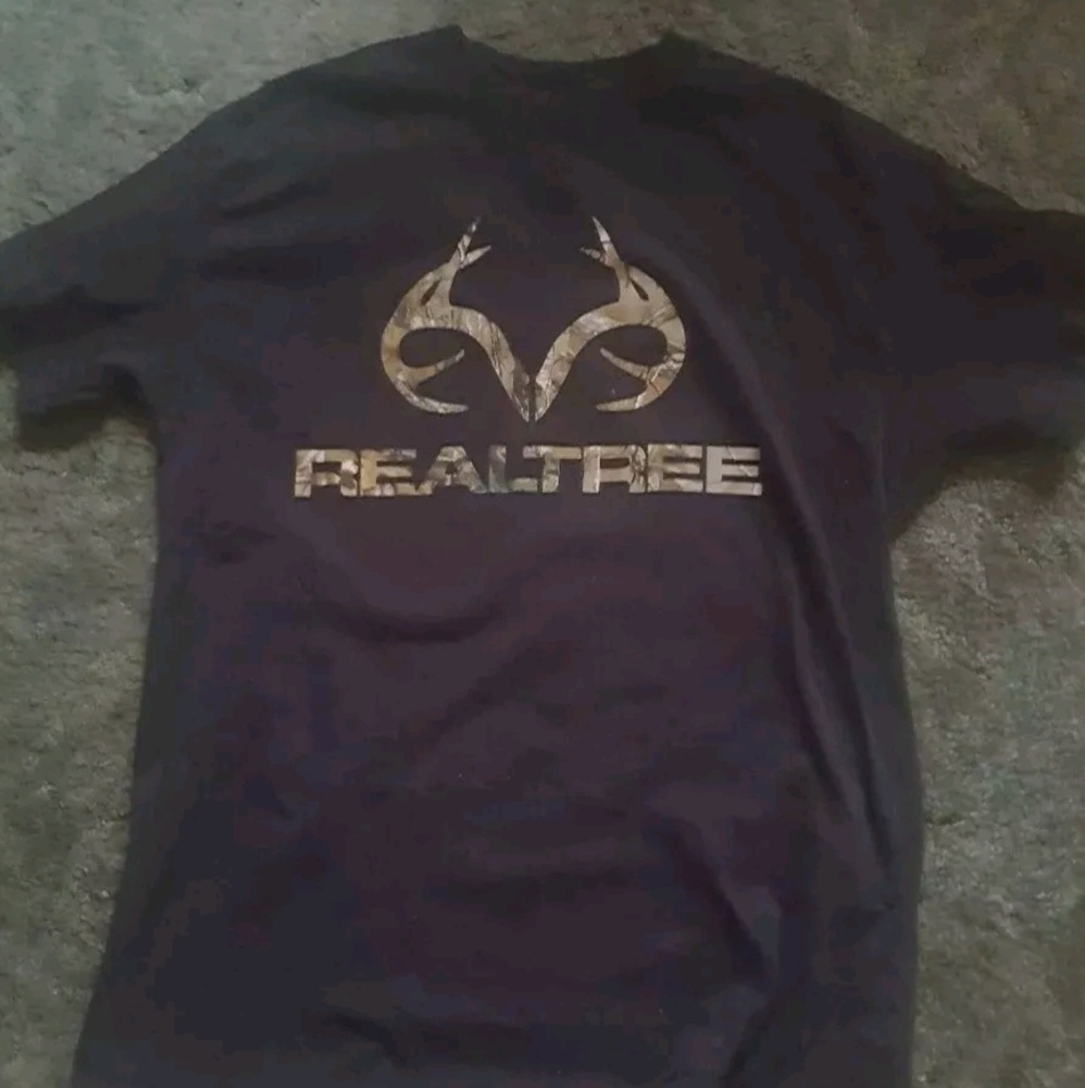 Realtree mens medium tshirt